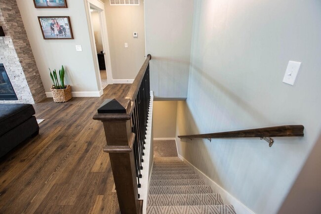 Building Photo - Stunning 4 Bed, 3 Bath Home | 3-Car Garage | Scenic Meadows