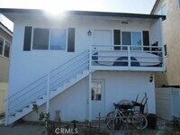 Building Photo - 416 Narcissus Ave
