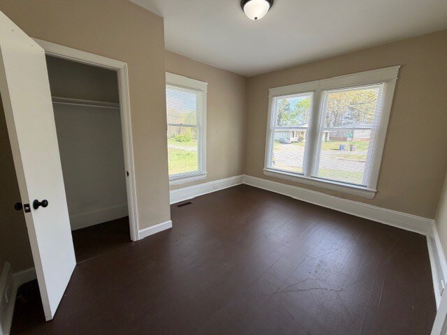 Building Photo - 1408 Harding St