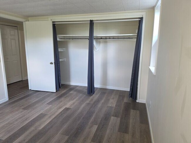 Building Photo - 2 bedroom unit in Berrien Springs