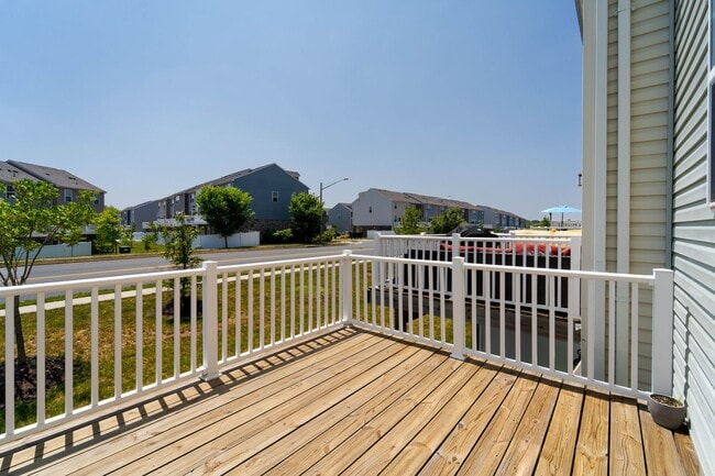 Building Photo - 8381 Scotland Loop