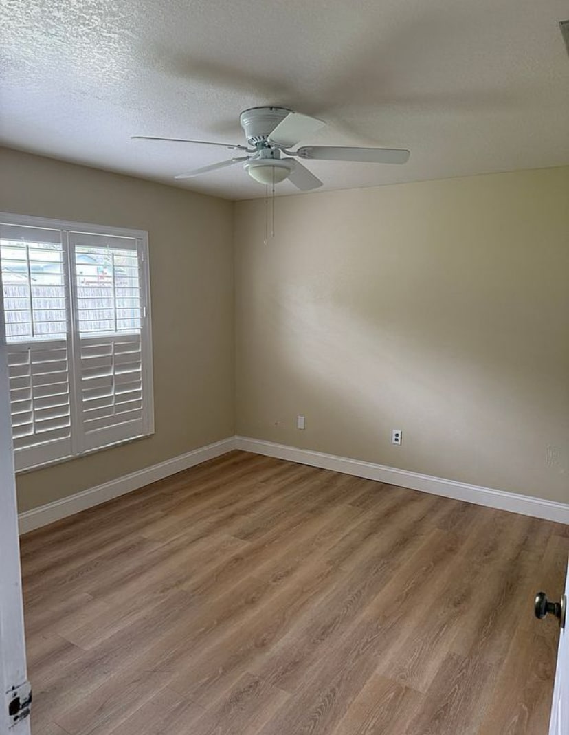 Building Photo - 1530 E Powder Horn Rd