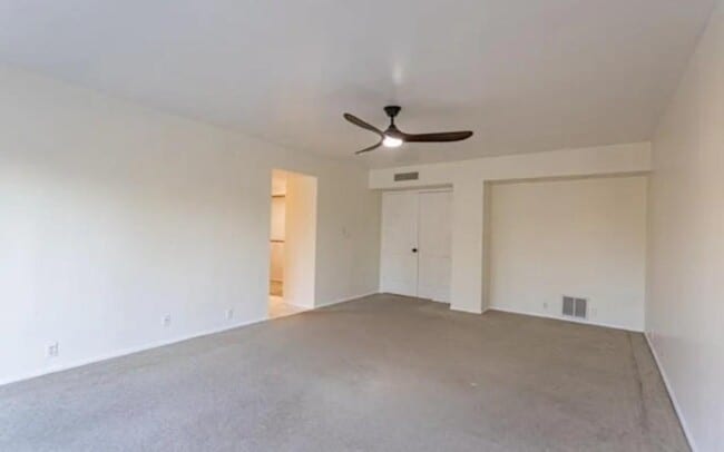 Building Photo - 5240 E Cholla St