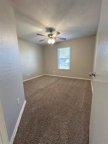 Building Photo - 1322 Maplewood Dr