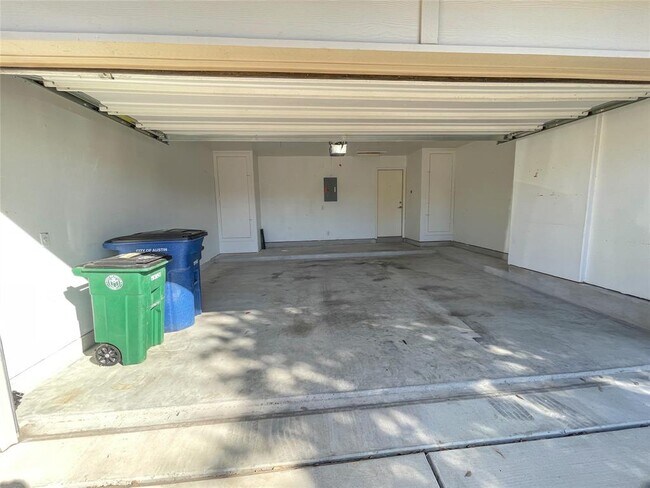 Building Photo - 2401 Christoff Loop