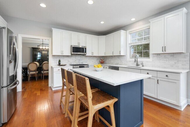 Building Photo - 1255 Jensen Park Dr