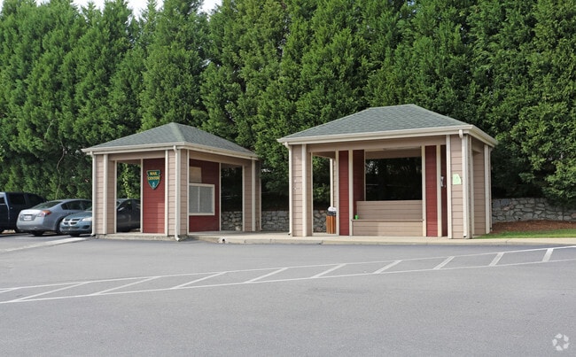 Building Photo - Cayce Cove