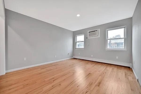 Building Photo - 59 Hauxhurst Ave