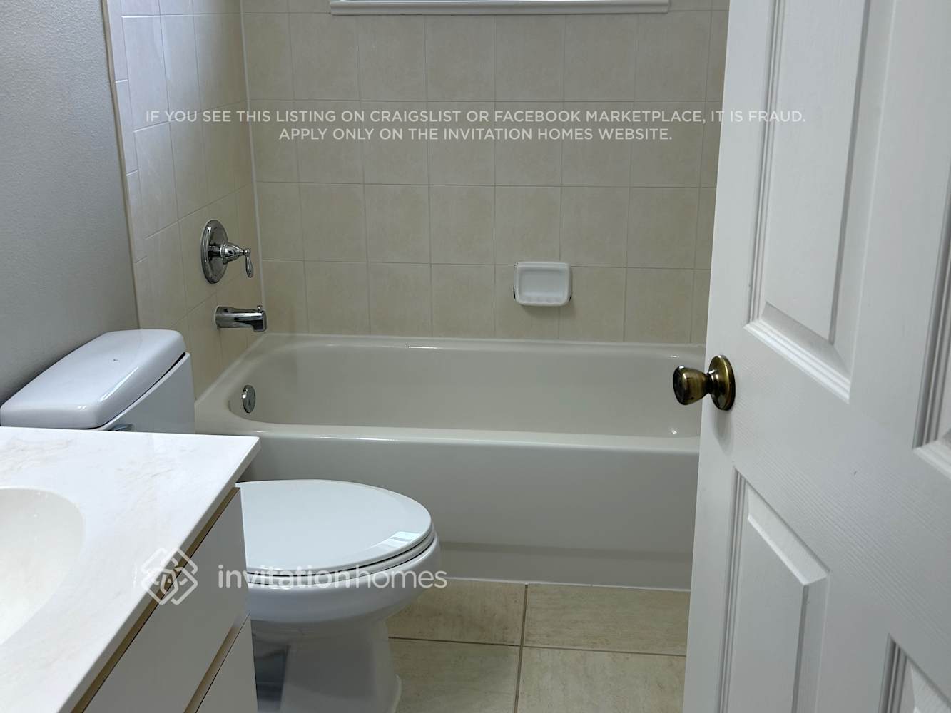 Building Photo - 4514 33rd Ct E