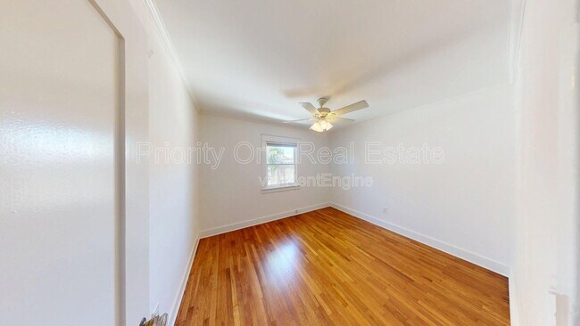 Building Photo - 3339 33rd St