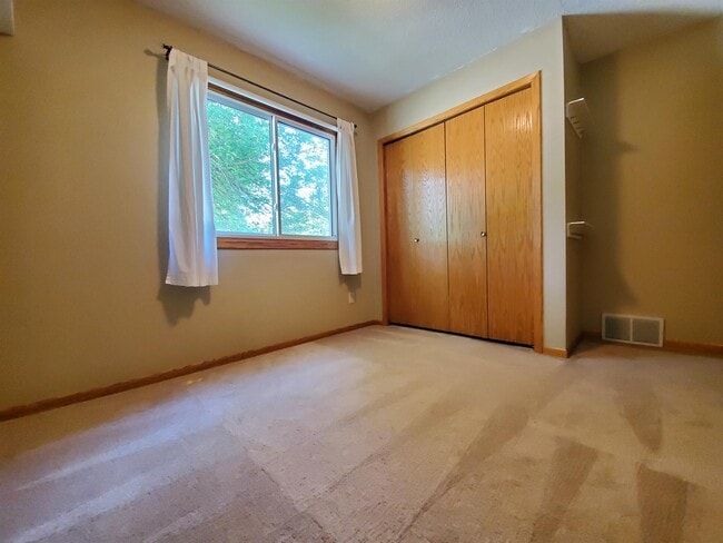 Building Photo - 4434 4th St NW