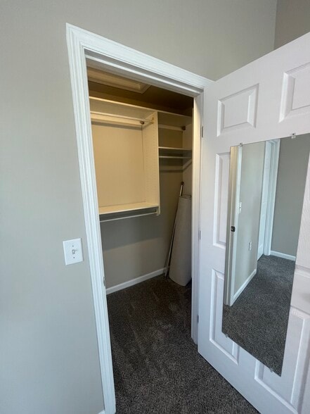 Walk-in closet in master bedroom - 4129 Ballard Ave