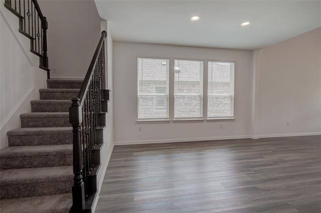 Building Photo - 1535 Echo Blf Dr