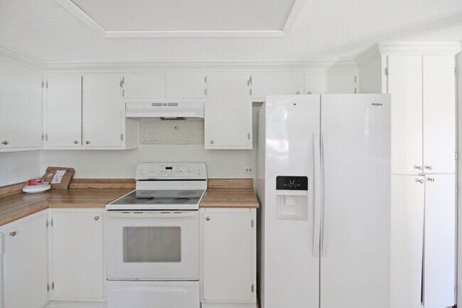 Building Photo - 54 Willowbrook Ln