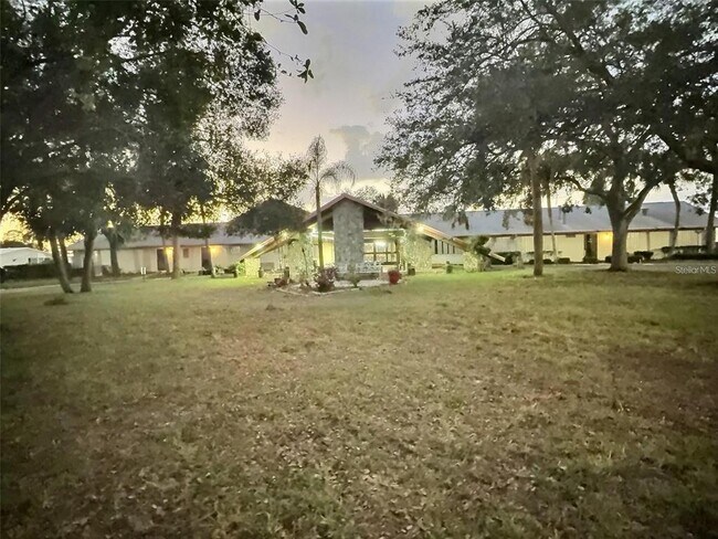 Building Photo - 29 Royal Palm Cir