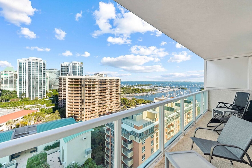 Building Photo - 2889 McFarlane Rd