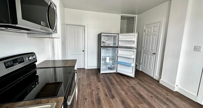 Building Photo - 3 Bedroom 1 Bathroom in Elizabethtown!