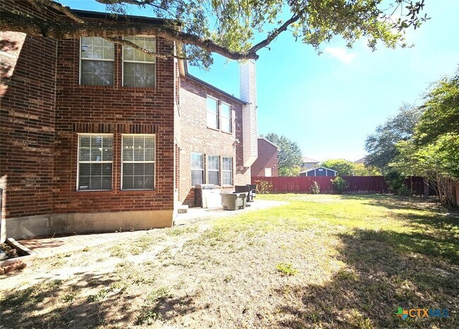 Building Photo - 1648 Dogwood Ln