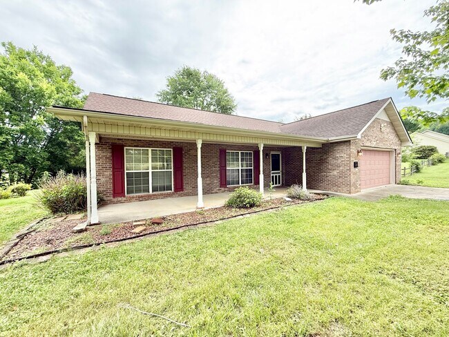 Building Photo - 112 Bart Trail Maryville, TN 37803