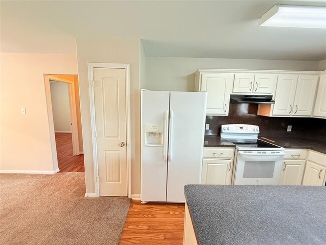 Building Photo - 29019 San Jacinto River Ct
