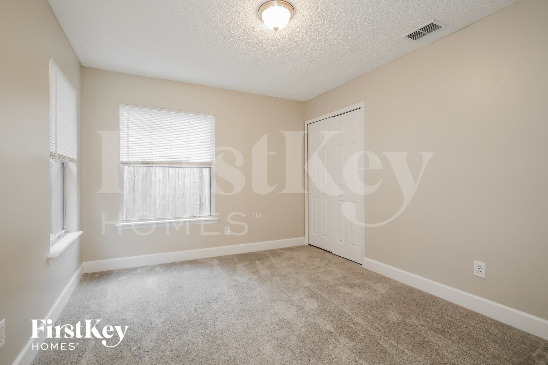 Building Photo - 3455 White Wing Rd