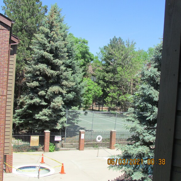 Building Photo - 220 Wright St