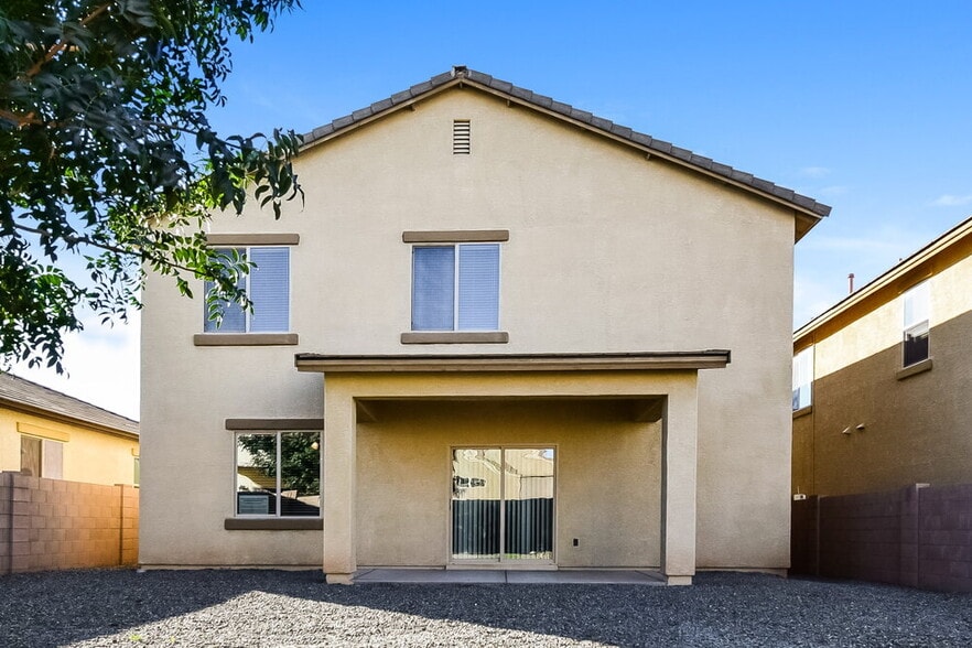 Building Photo - 6721 S May Fly Dr