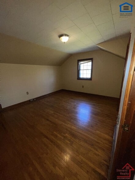 Building Photo - 3502 Lansing Ave