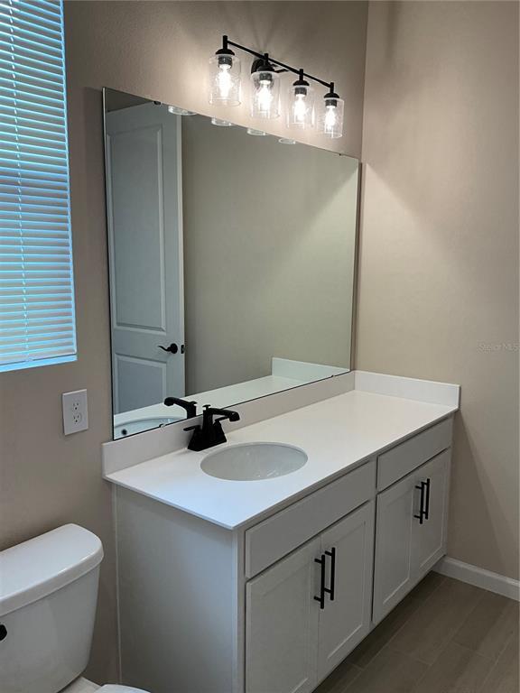 Building Photo - 807 Ballantyne Dr