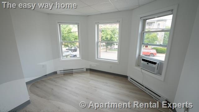 Building Photo - 301 Boston Ave