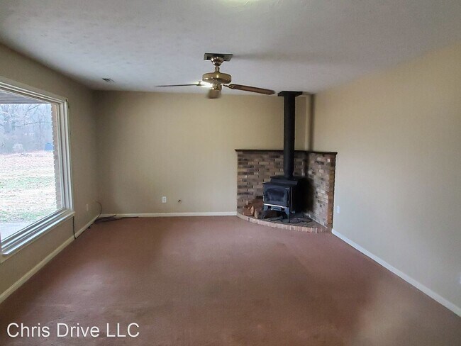 Building Photo - 3 br, 2 bath House - 402 SCOTT RD