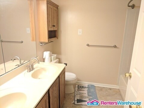 Building Photo - 20925 Shakespeare Dr