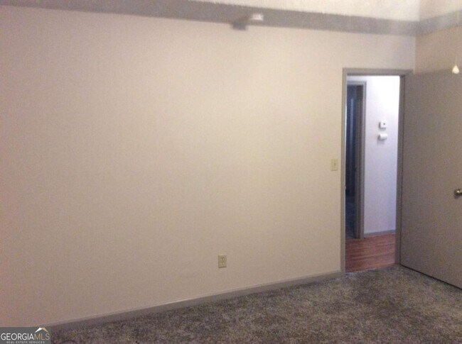 Building Photo - 2882 Silver Maple Ct