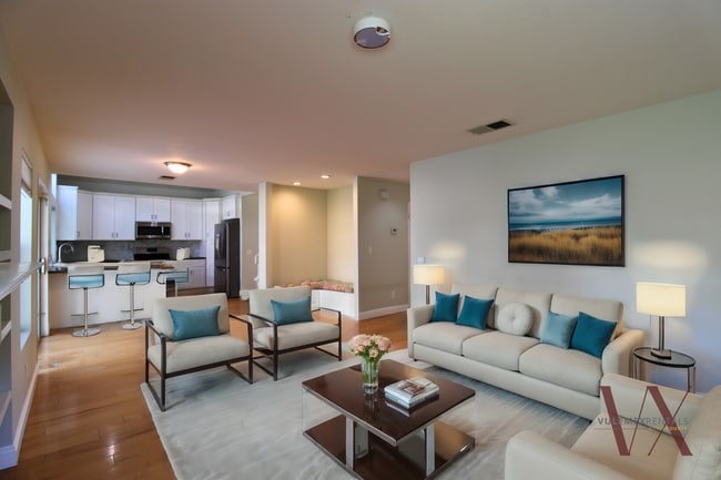 Building Photo - 1287 Sunglow Dr