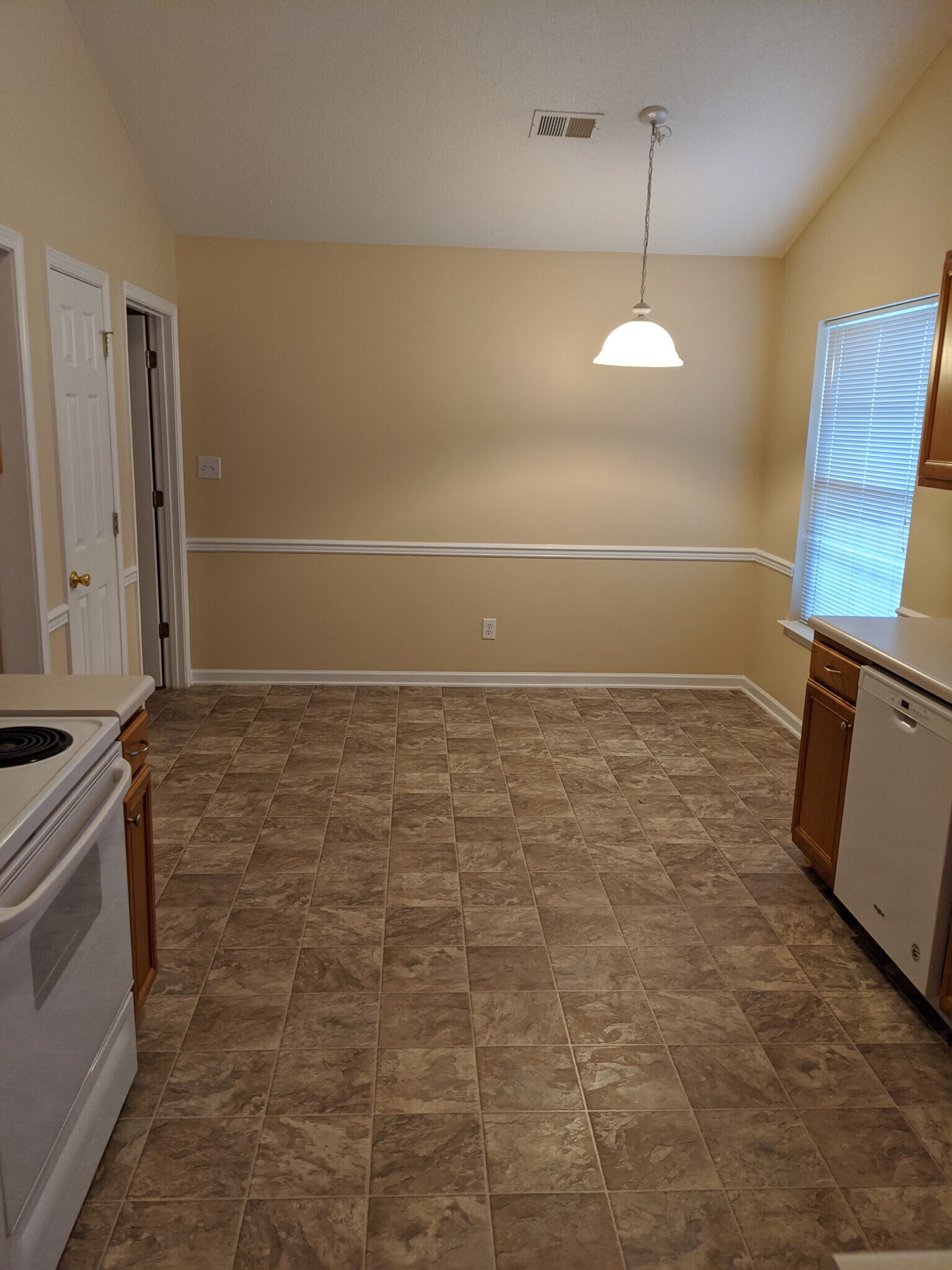 Building Photo - 4502 Camden Ridge Dr