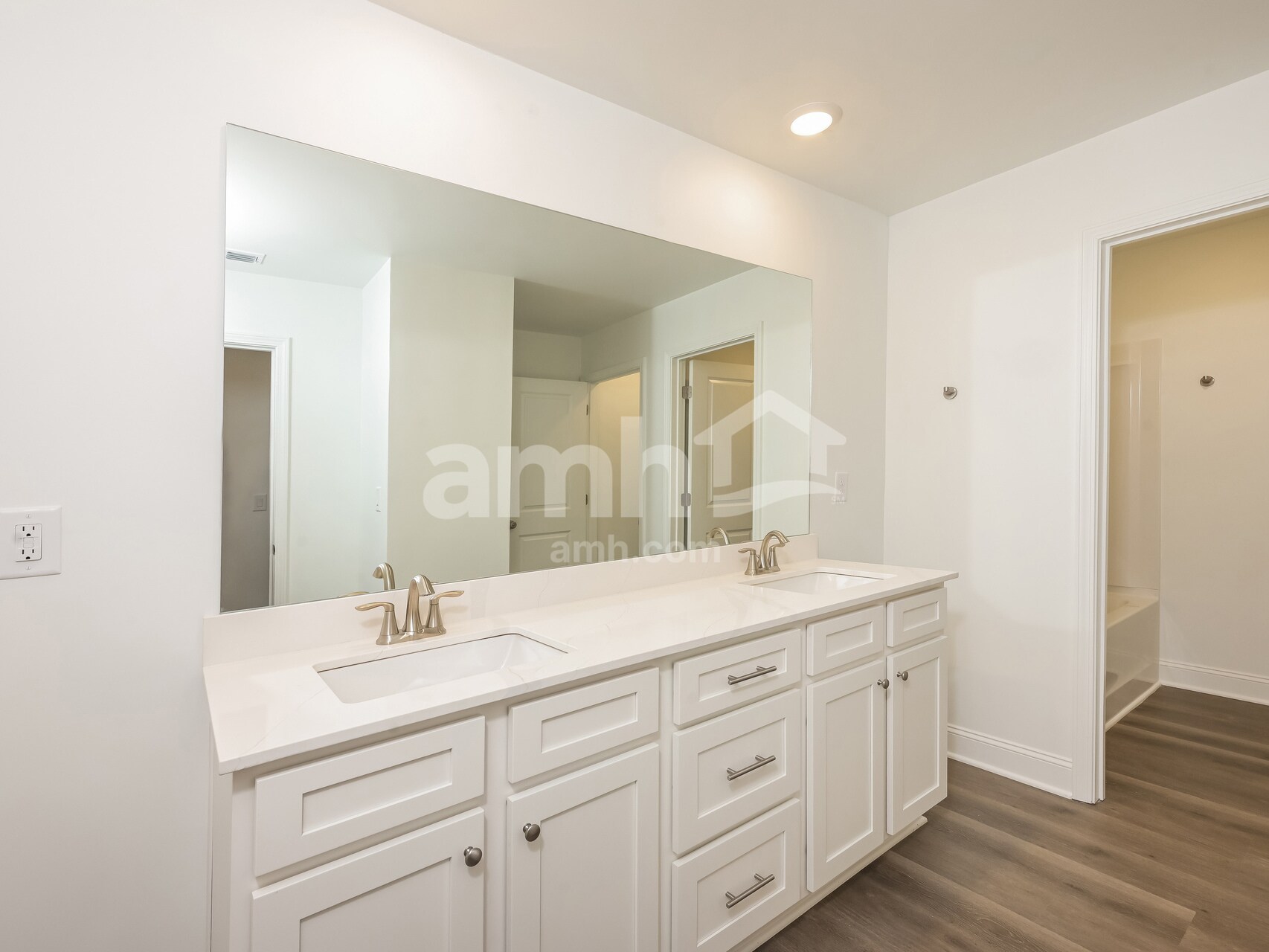 Building Photo - 1539 Aquamarine Dr