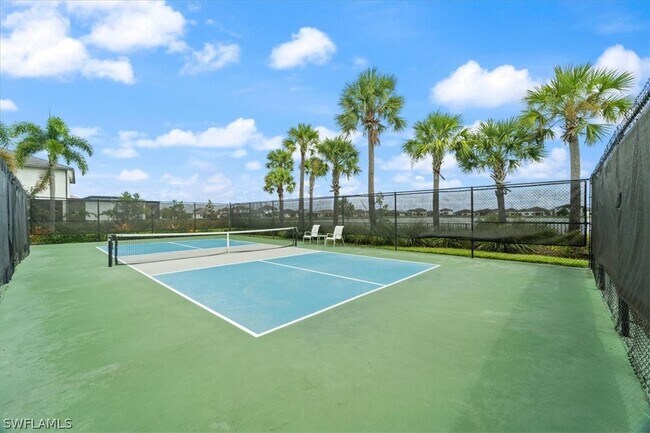 Building Photo - 5062 Alonza Ave