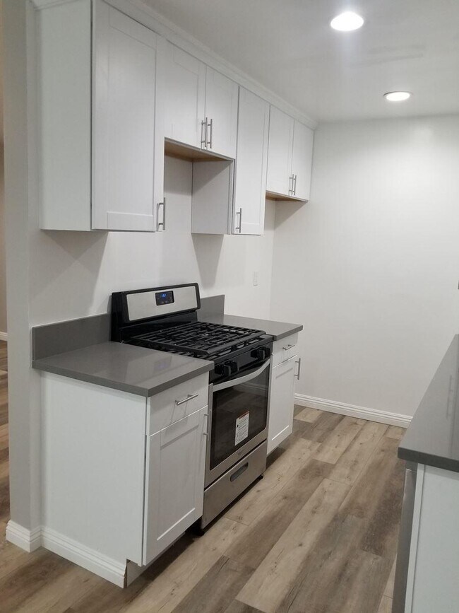 Interior Photo - 9301 Lucerne Ave