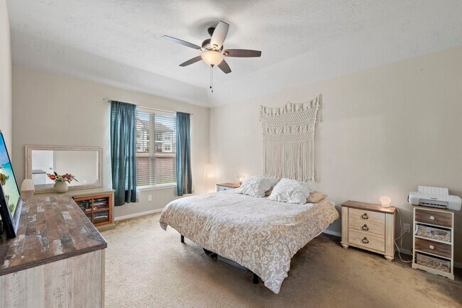 Building Photo - 8107 Sweetstone Grove Ct