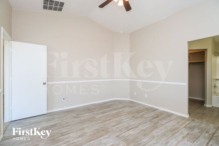 Building Photo - 29478 N Lazurite Way