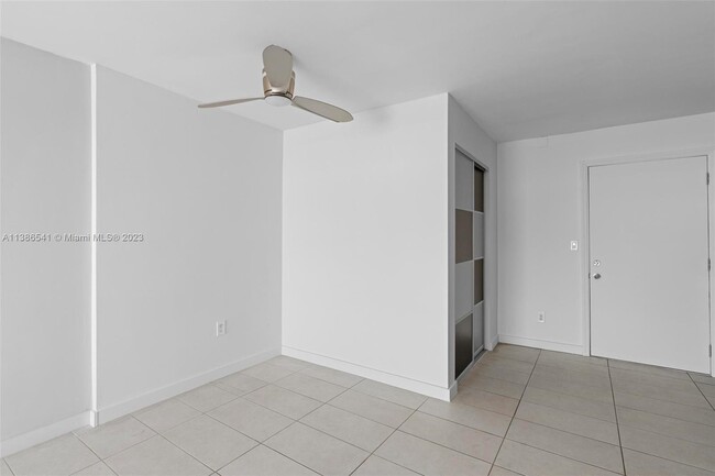 Building Photo - 1357 Collins Ave
