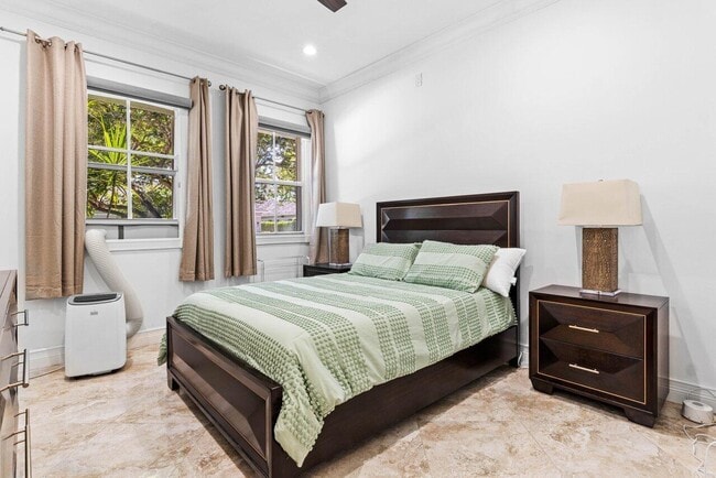 Building Photo - 4023 NW 58th St