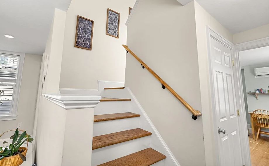 Building Photo - 20 Planters St