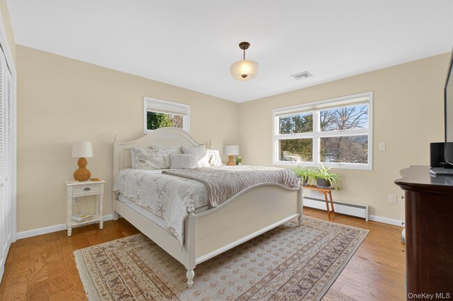 Building Photo - 34 Twin Lakes Rd