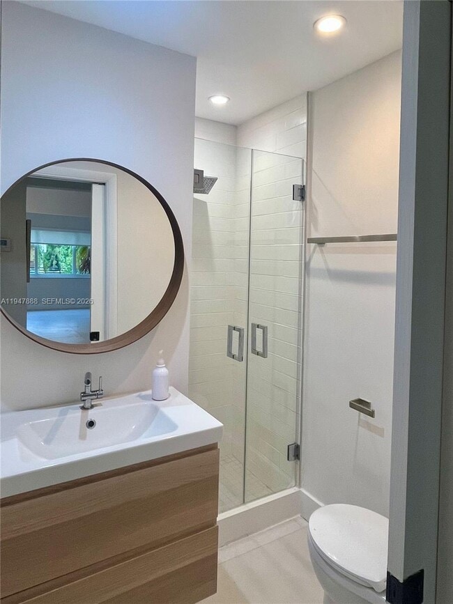 Building Photo - 337 SW 23rd Rd