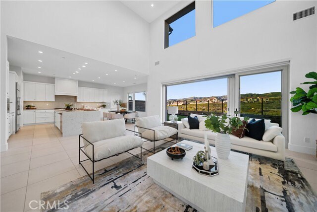 Building Photo - 139 Sunnyslope