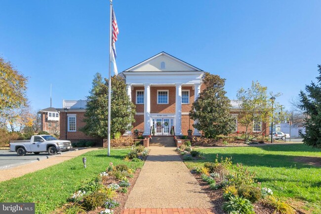 Building Photo - 11244 Blue Ridge Ct