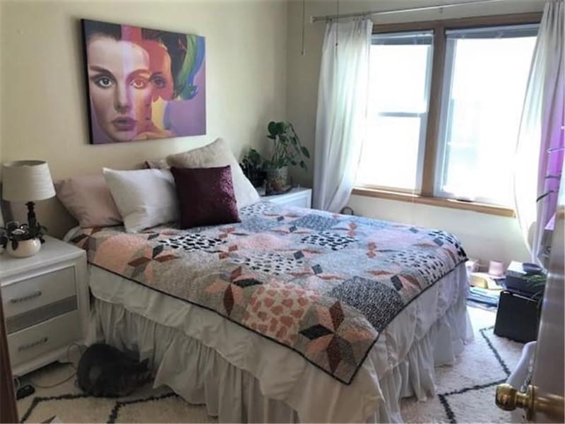 Building Photo - 4234 Cedar Ave S