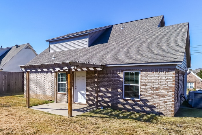 Building Photo - 101 Switchgrass Cove