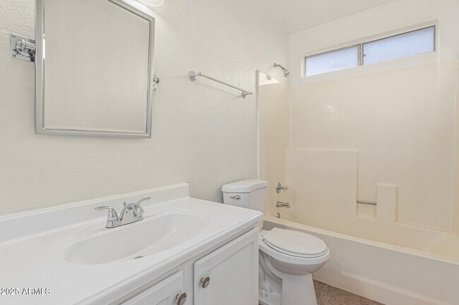 Building Photo - 3022 East Michigan Ave